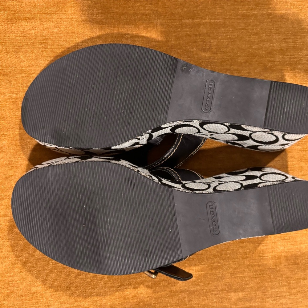 Vintage Coach Sherri Monogram Platform Wedge Sandals Black Gray Y2K Buckle 9 - Picture 5 of 7